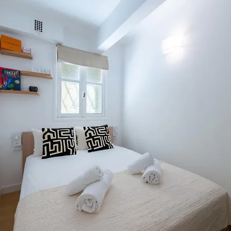 Ground-floor With Private Garden Διαμέρισμα Κάννες