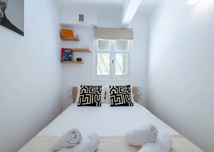 Ground-floor With Private Garden