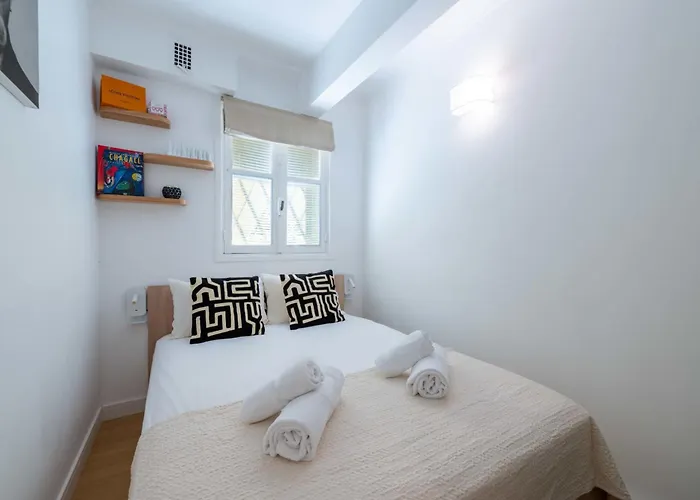 Ground-floor With Private Garden Apartment Cannes