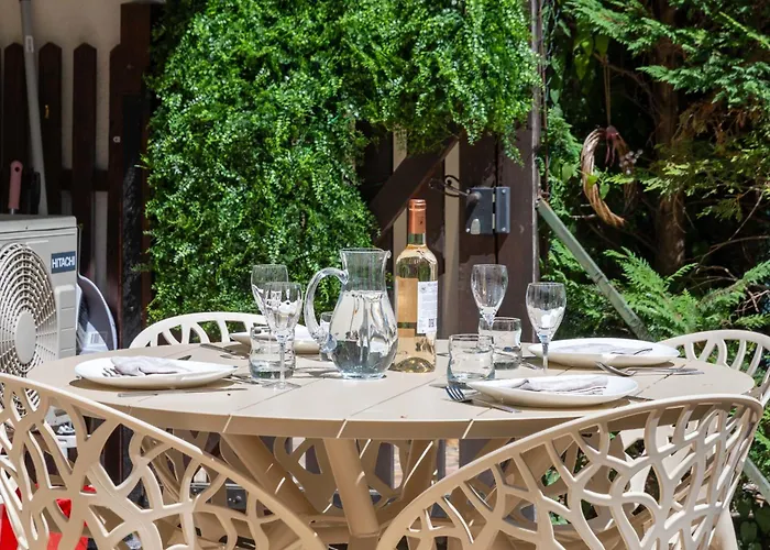 Ground-floor With Private Garden * Cannes